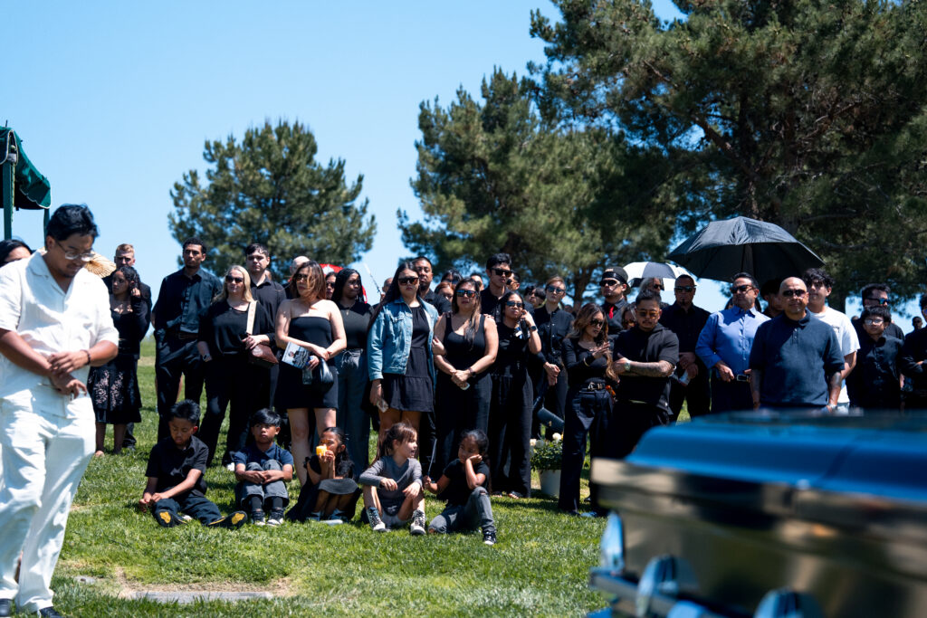 Ant funeral day 2-128