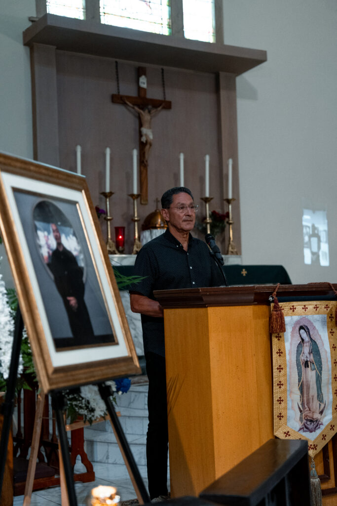 Ant funeral day 2-177